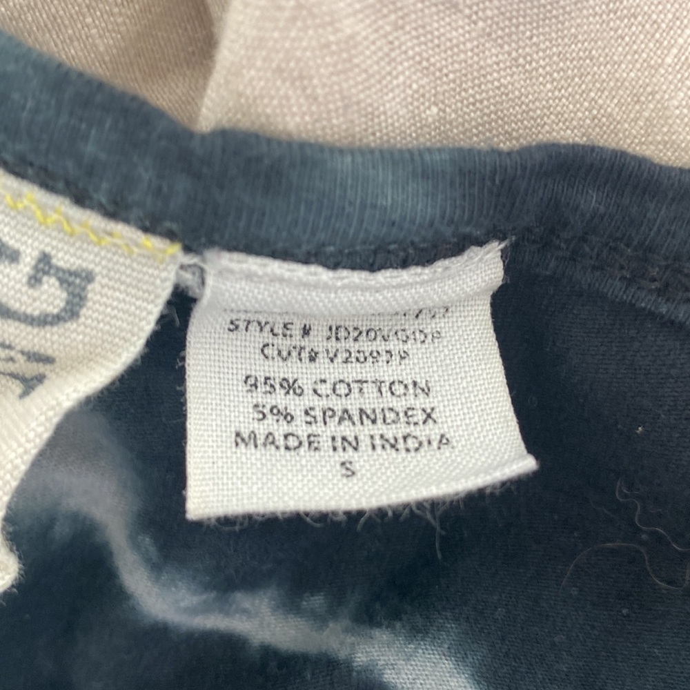 Billabong adorable dress or cover up. Size small - Picture 4 of 5